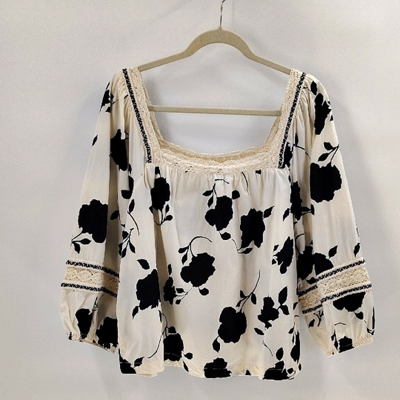 Maurices Square Neck Blouse Black Floral On Cream Size XL Peasant Style Top - Picture 1 of 8